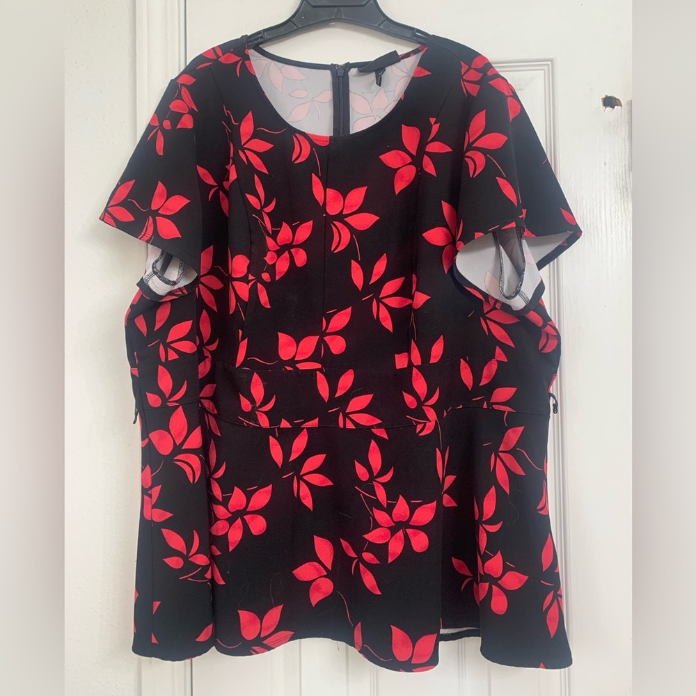 Lane Bryant Black and Red Floral Blouse Like New